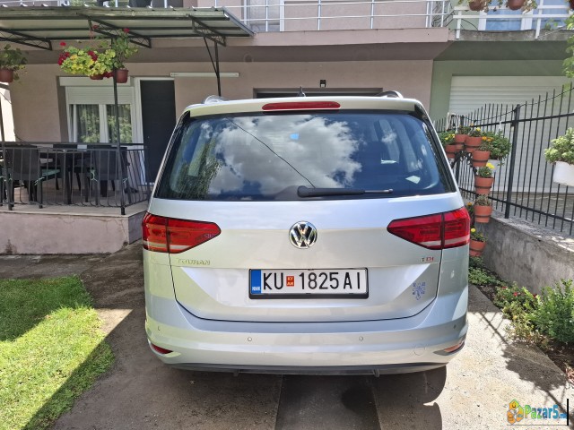 Touran 16 2017 Godina