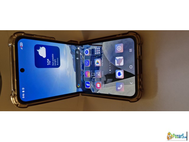 Se Prodava Samsung Galaxy Z Flip 5