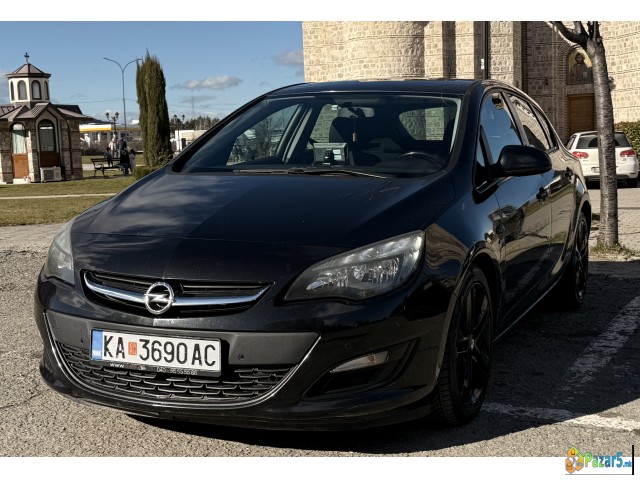 Opel Astra J 1.7 2013