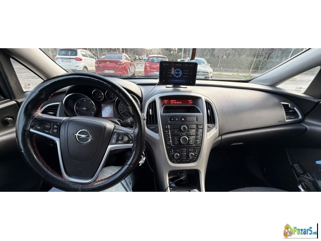 Opel Astra J 1.7 2013