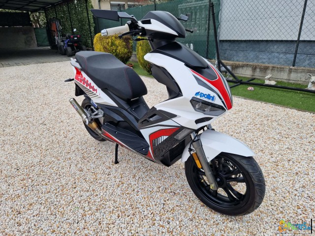 Ekstra Socuvan Italjet Charger 50k 2t Kupen 6/2025