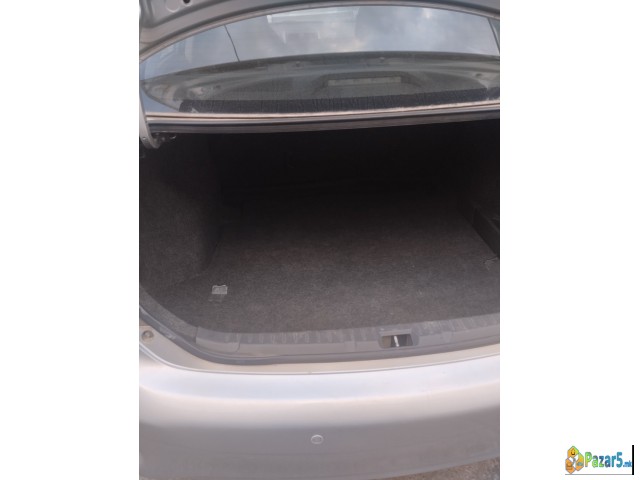 Se prodava Toyota Corolla 2008 - thumbnail 3