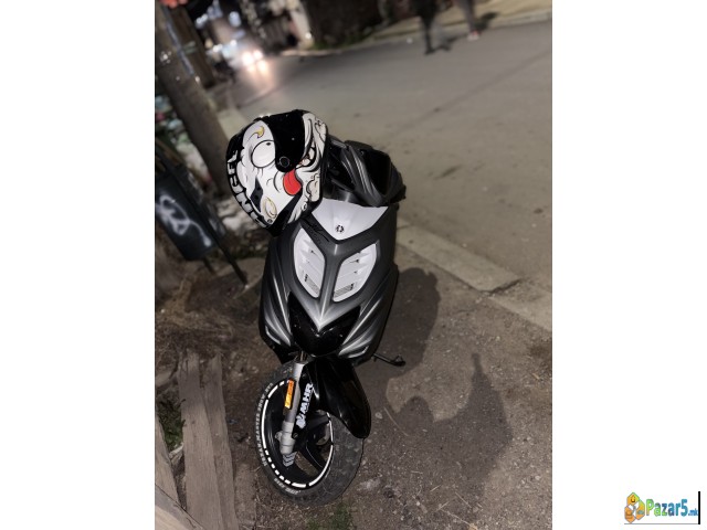 yamaha aerox 2018 - thumbnail 4