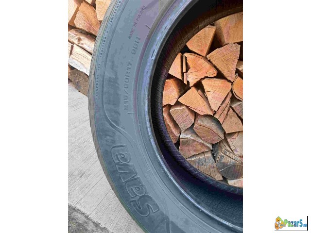 Prodavam 2 Letni Gumi 215/60 R17