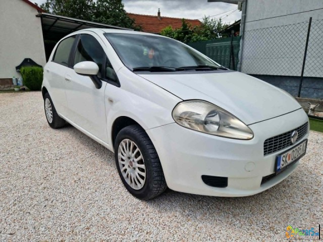 Grande Punto 1.4 Ates Plin /metan Fabricki Klima 1