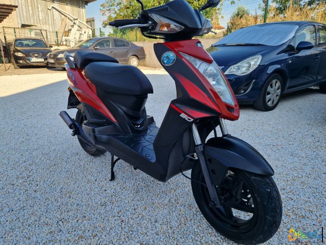SOCUVAN KYMCO AGILITY RS 2t. 50k. so 7300 km. KUPE - thumbnail 9