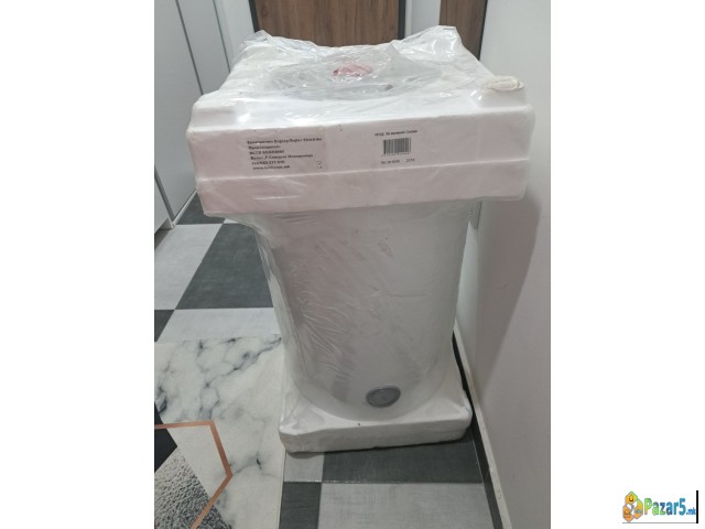 Se Prodava Trpezariska Masa,masa Za Dnevna Soba,st
