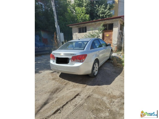 Chevrolet Cruze 2011 - thumbnail 3