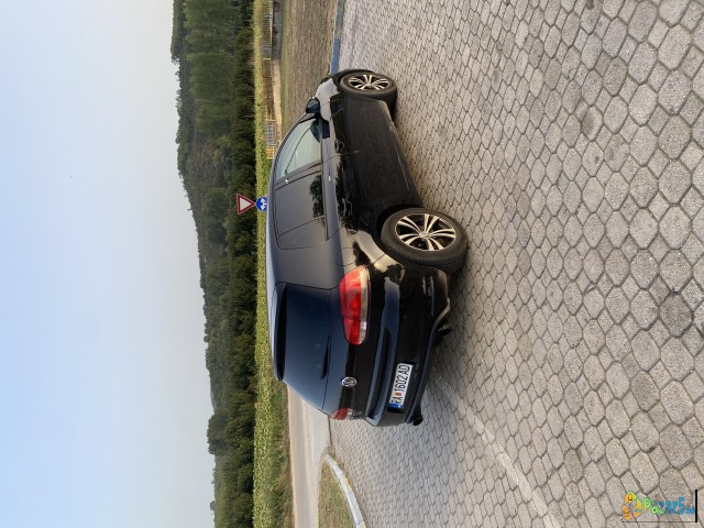 Se prodava Golf 6 R-Line 2.0 - thumbnail 3