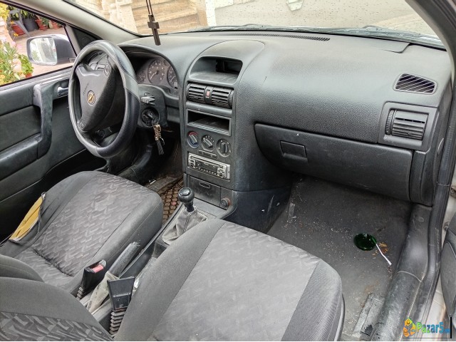 Opel Astra G - thumbnail 4