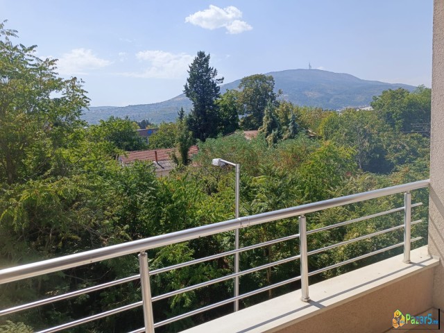 Se Prodava 3-soben Stan 57m² + 21m2 Podzemna Garazh