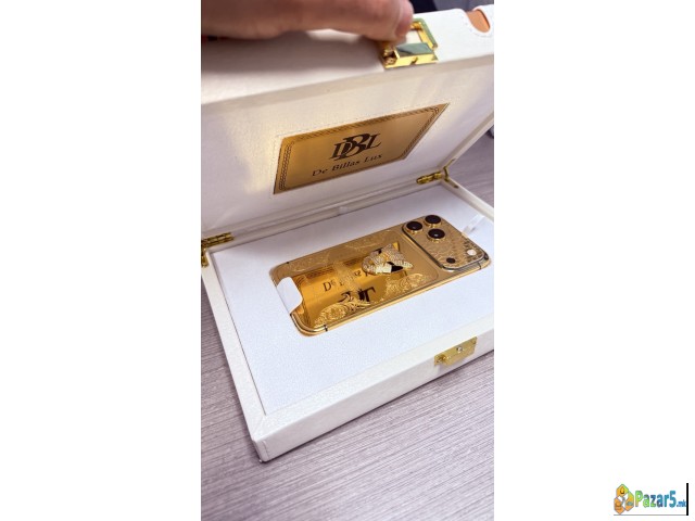 Custom 24k Gold Apple iPhone 17 Pro Max Engraved D