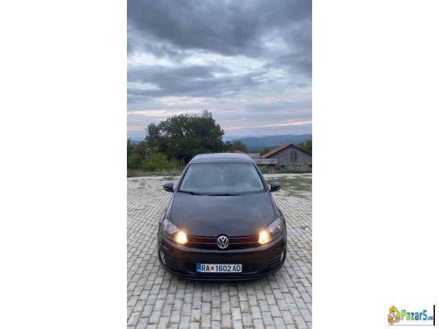 Se prodava golf 6