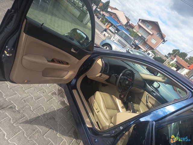 Se Prodava Honda Acord 22 Dizel 140 Ks 2007 God So