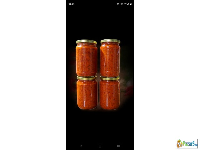 Se prodava domasen ajvar I lutenica 