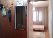 Се продава стан од 79m2 7m2 тераса и подрум од 6m2