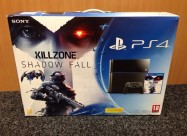 Playstation 4 &  X-box One 