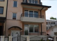 СЕ ПРОДАВА КУЌА ВО МАЏАРИ-ТРИАНГЛА - 410м2 (490eur