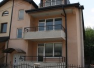 СЕ ПРОДАВА КУЌА ВО МАЏАРИ-ТРИАНГЛА - 410м2 (490eur