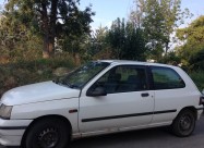 продавам Renault Clio