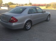 Mercedes E 220 2004 God
