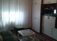 Izdavam Stan Vo Aerodrom Pozadi Capitol