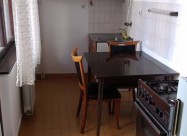 Izdavam Ednosoben Stan Kaj Zeleznicka