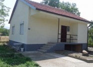Se Prodava Kukja So Plac Vo Volkovo