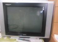 Televizor Neo Prv Sopstvenik Vo Odlicna Sostojba P