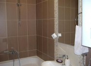 Се изнајмува луксузен стан 107м2 во Црниче