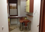 Се изнајмува стан 96м2 во Центар-Дебар Маало