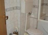 Се изнајмува стан 76м2 во Аеродром-Мичурин