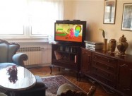 Се изнајмува наместен стан во Аеродром од 90 м2
