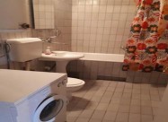 СЕ ИЗДАВА ДВОСОБЕН СТАН ВО ЦЕНТАР