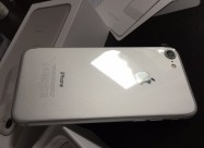 Apple Iphone 7 32gb...370euro/apple Iphone 7 Plus 