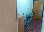  СЕ ИЗДАВА ТРОСОБЕН СТАН ВО КИСЕЛА ВОДА