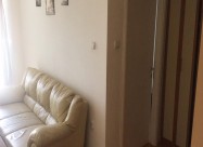СЕ ИЗДАВА ДВОСОБЕН СТАН КАЈ РАМПА