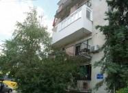 Se Prodava Kompletno Renoviran Stan