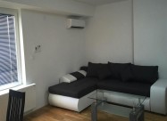 Se Izdava Nov Nevseluvan Trosoben Stan Vo Centar