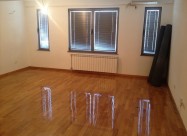 Se Izdava Deloven Prostor Vo Centar