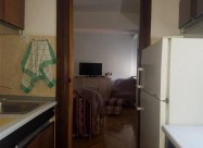 СЕ ИЗДАВА ДВОСОБЕН СТАН ВО ДЕБАР МААЛО