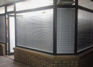Се издава дуќан 16м2 во Аеродром