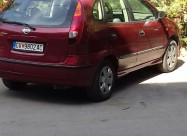 Nissan Almera Tino