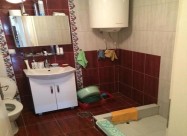 СЕ ИЗДАВА ТРОСОБЕН СТАН ВО НОВО ЛИСИЧЕ