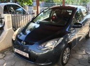 Prodavam Mazda 2