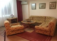 СЕ ИЗДАВА ТРОСОБЕН СТАН ВО АЕРОДРОМ