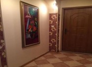 СЕ ИЗДАВА ТРОСОБЕН СТАН ВО АЕРОДРОМ