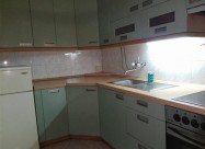 СЕ ИЗДАВА ДВОСОБЕН СТАН КАЈ НОВА ЖЕЛЕЗНИЧКА