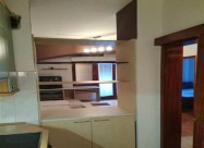 СЕ ИЗДАВА ДВОСОБЕН СТАН КАЈ НОВА ЖЕЛЕЗНИЧКА