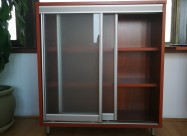 Се продава канцелариски мебел